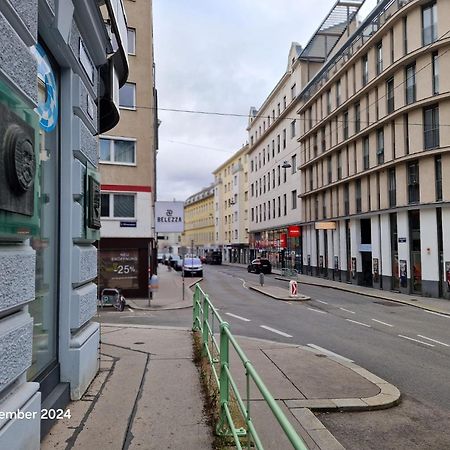 Vienna Apart Hotel Gumpendorfer Strasse Exteriör bild